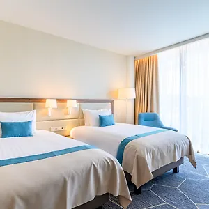 מלון Crowne Plaza By Ihg