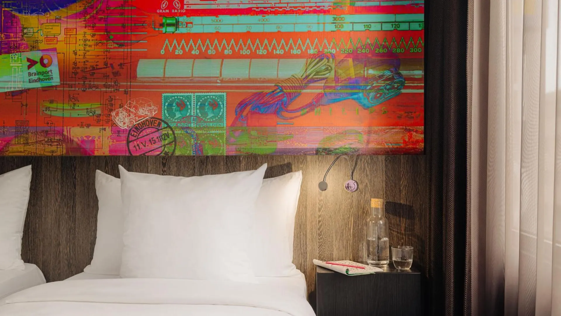 ****  Leonardo Hotel Eindhoven City Center Former Crown Hotel Pays-Bas